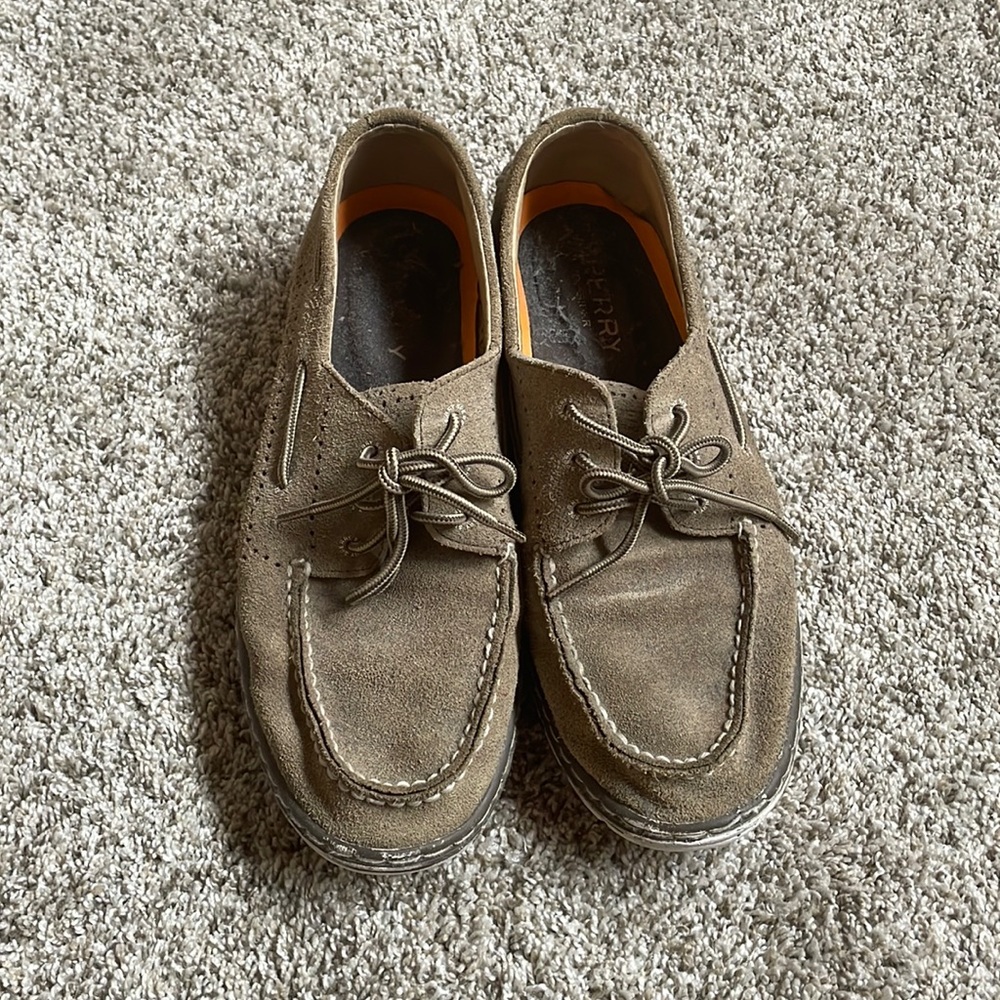 Sperry suede boat shoes